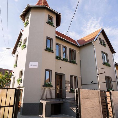 Turmhaus Hermannstadt Exterior photo